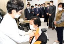 “7차 유행 시작…백신접종률 매우 낮아 우려”